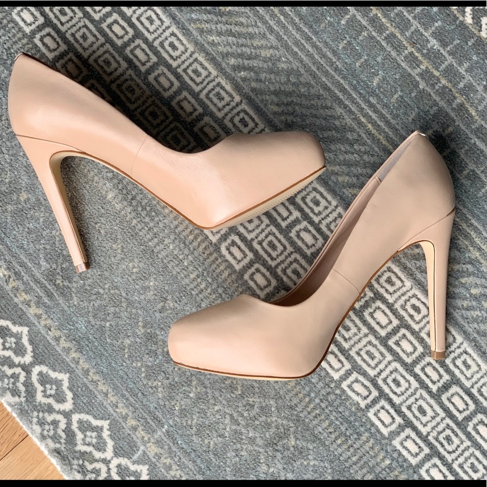 Nude heels pumps Charles by Charles David